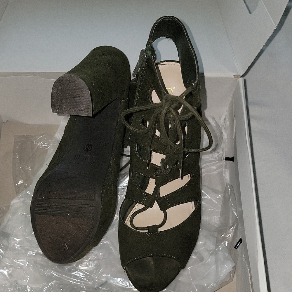 Bar III Dark Green Lace-Up Boots